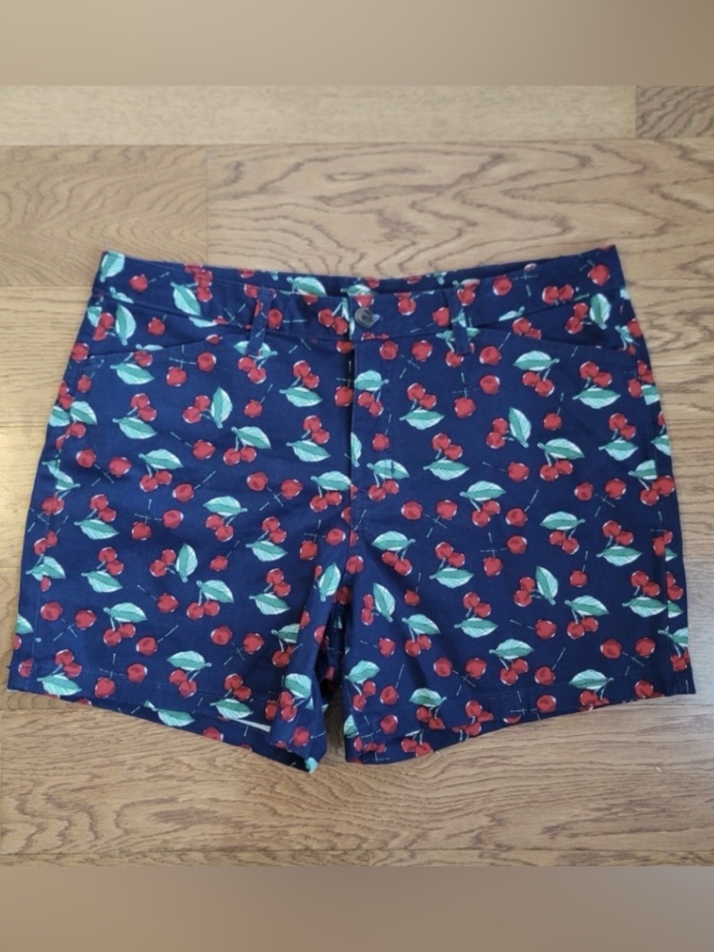 St. John's Bay Navy Cherry Print Women’s Shorts Women’s Size 14